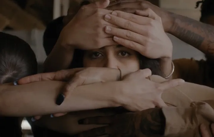 اختصاص پیام ویدیویی «روز جهانی رقص» ۲۰۲۳ در کبک به آهنگ «برای...» شروین و انقلاب زن، زندگی، آزادی ایران